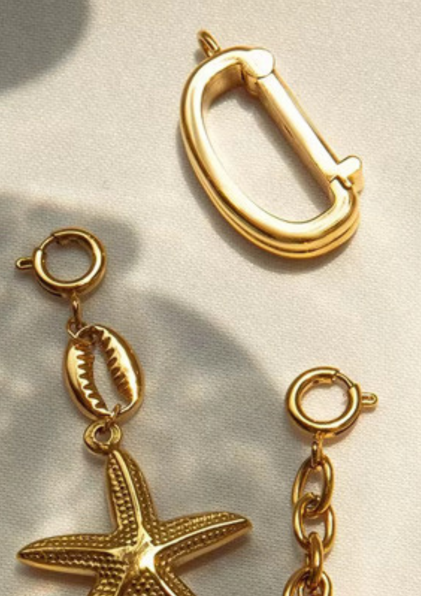 Golden Current Clasp